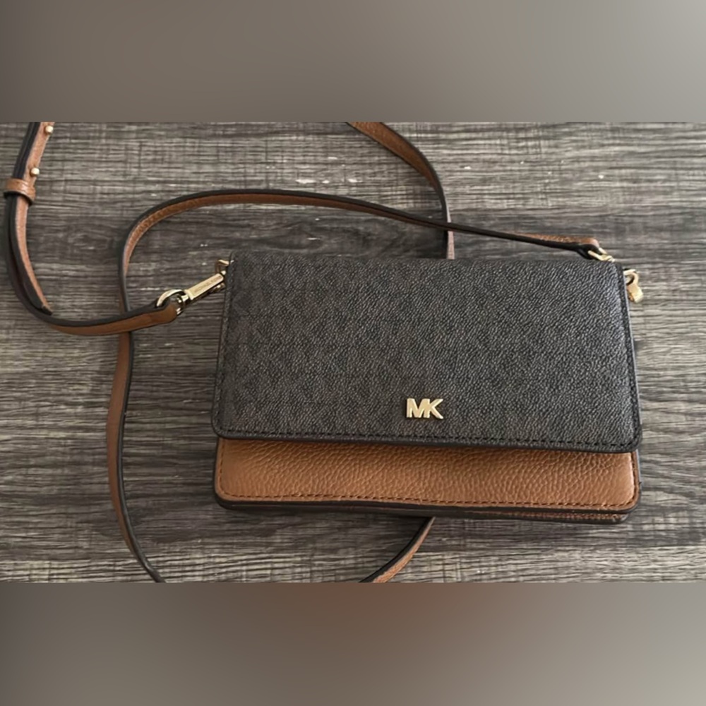 Michael Kors Dual-Tone Crossbody Wallet